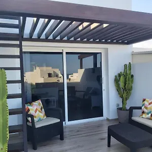 https://casa-agua-y-sol-i.tenerifehoteles.net